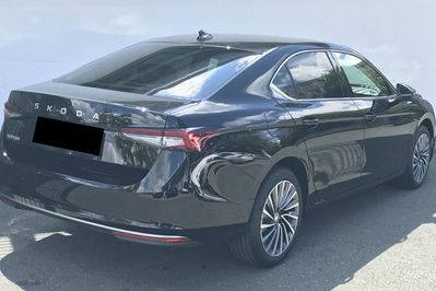 Skoda Superb L&K 2.0 TSI DSG