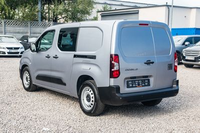 Fiat Doblo Cargo/Van Zabudowa Brygadowa AT8