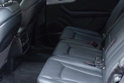 Audi Q7 50 TDI quattro