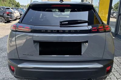 Peugeot 2008 Allure e-DCS 1.2 mHEV