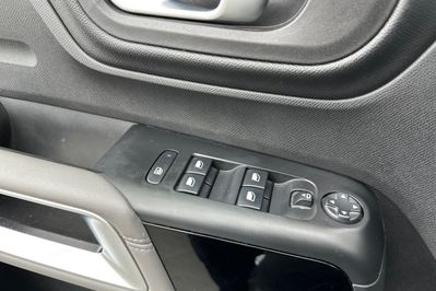 Citroen C5 Aircross Shine Pack 1.6 Hybrid e-EAT8