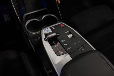 BMW iX2 eDrive20 M Sport