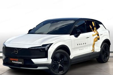 Volvo EX30 CC 69kWh Twin Motor Ultra