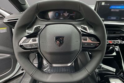 Peugeot 2008 Allure e-DCS 1.2 mHEV
