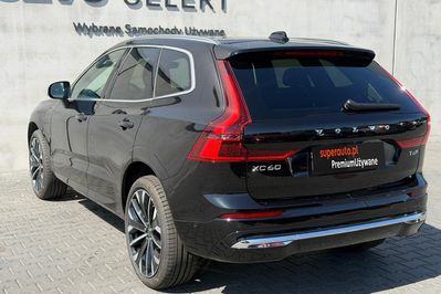 Volvo XC60 T6 AWD Ultra Bright