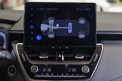 Toyota Corolla 1.8 Hybrid Comfort