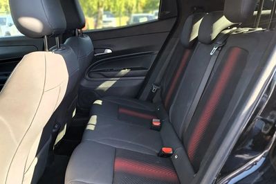 Alfa Romeo Junior 1.2 mHEV Ibrida Speciale eDCT