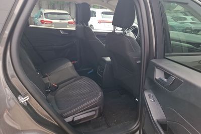 Ford Kuga FWD Titanium