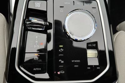 BMW Seria 7 740d xDrive M Sport