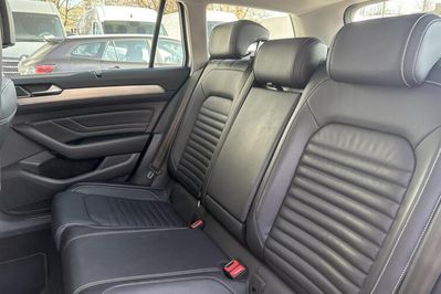 Volkswagen Passat Elegance 1.5 TSI EVO  DSG