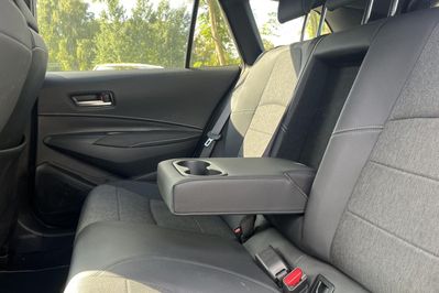 Toyota Corolla 1.8 Hybrid Style