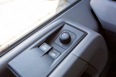 MAN TGE 3.180 Długi L4H2 AT