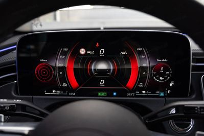 Mercedes Klasa E Kombi 300 de PHEV 4-Matic AMG 9G-Tronic