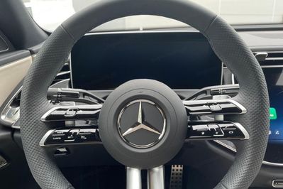 Mercedes Klasa E 200 4-Matic AMG