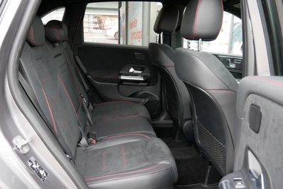 Mercedes Klasa B 220 4MATIC AMG Line