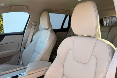 Volvo V60 B4 D Plus Dark aut