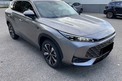 MG HS 1.5T HEV+ Exclusive aut