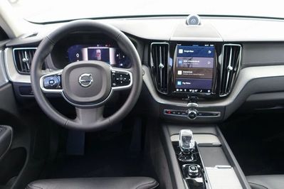 Volvo XC60 B5 B AWD Ultra Dark aut