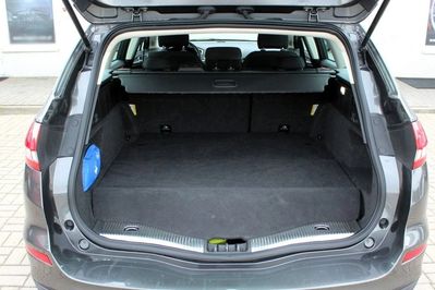Ford Mondeo 2.0 Hybrid Trend