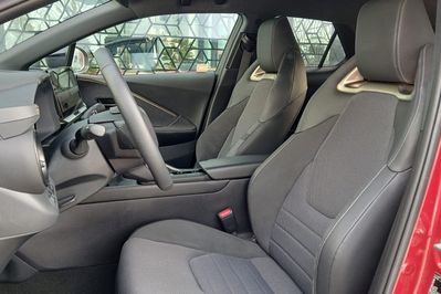 Toyota C-HR 2.0 Hybrid Executive