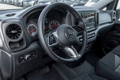 Mercedes Vito Tourer 116 CDI Pro długi 9G-Tronic