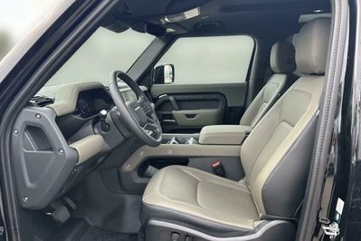 Land Rover Defender 90 3.0 D250  X-Dynamic SE