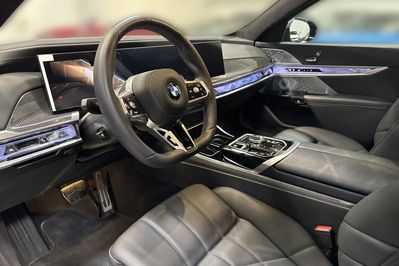 BMW Seria 7 740d xDrive M Sport