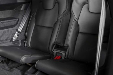Volvo XC90 T8 AWD Plug-In Hybrid Ultra Dark 7os
