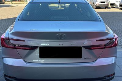 Toyota Camry Comfort 2.5 Hybrid Dynamic Force