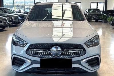 Mercedes GLA 220 4-Matic AMG Line