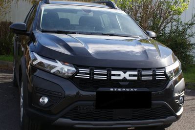 Dacia Sandero Stepway Expression LPG 1.0 TCe