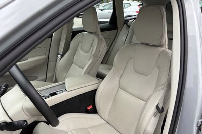 Volvo XC60 B4 D Plus Dark