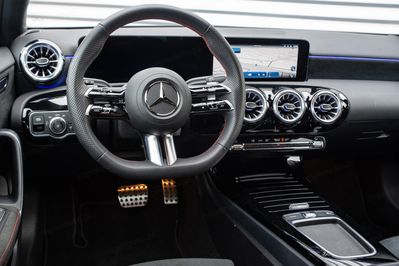 Mercedes Klasa A 220 4-Matic AMG Line