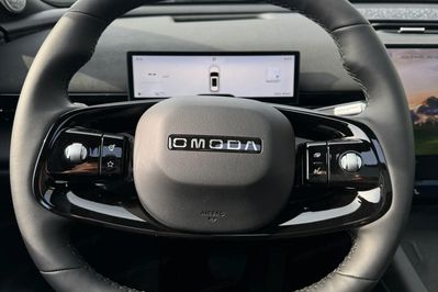 Omoda 7 Luxury PHEV