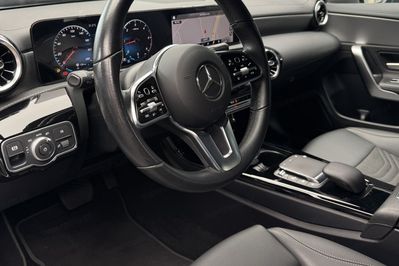 Mercedes CLA 180 d Progressive