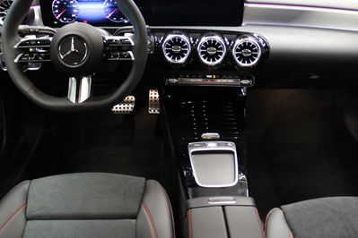 Mercedes Klasa A 220 4-Matic AMG Line