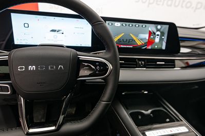 Omoda 5 1.5 T-GDI Hybrid Premium DHT