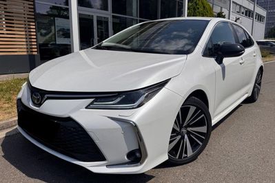 Toyota Corolla Style 1.8 Hybrid