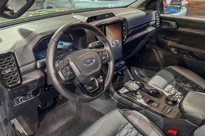 Ford Ranger Platinum PHEV A10 4x4