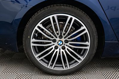 BMW Seria 5 520d xDrive aut