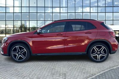 Mercedes GLA 200 7G-DCT