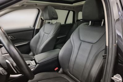 BMW Seria 3 Touring 320d xDrive