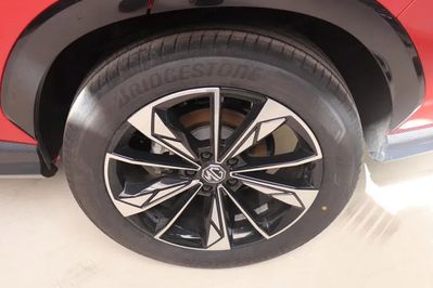 MG HS 1.5T HEV+ Exclusive aut