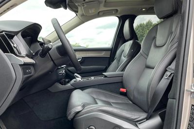 Volvo XC90 T8 AWD Plug-In Hybrid Ultra Bright 7os