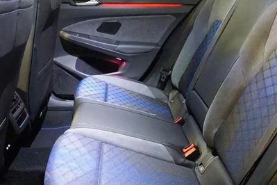 Volkswagen Golf R 2.0 TSI 4Motion