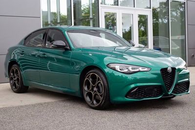 Alfa Romeo Giulia Intensa Q4