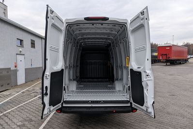 Iveco Daily 35S18 16m3 L4H2