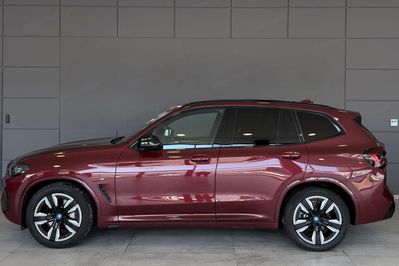 BMW iX3 80kWh Inspiring