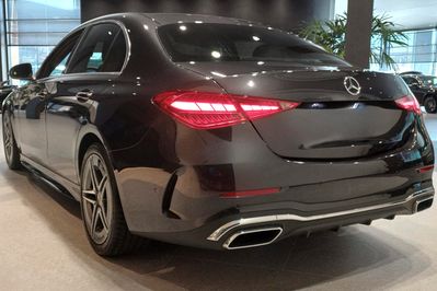 Mercedes Klasa C 180  Business Edition