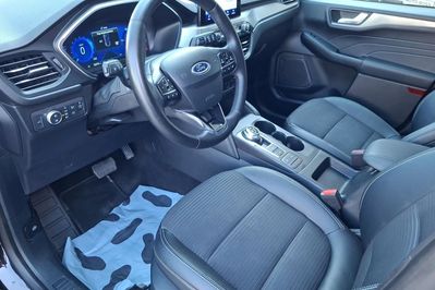 Ford Kuga 2.5 Fhev Fwd Titanium x